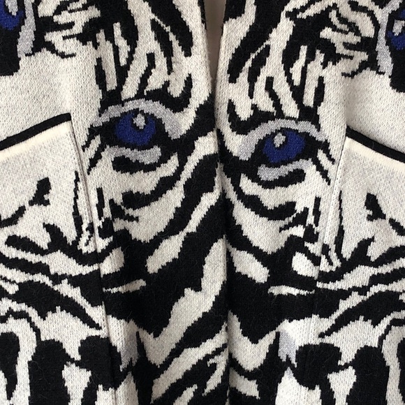 Joseph Ribkoff Tiger Print Cardigan - Picture 4 of 7